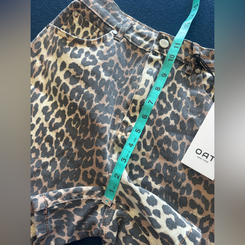 Leopard Print Denim Shorts by OAT NY🔥Get in on the trend🔥 zoom in for details!! - Picture 6 of 12